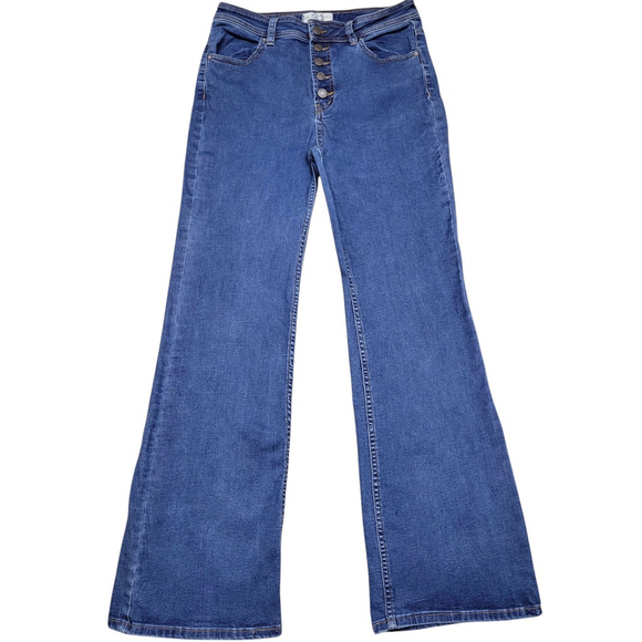 We The Free Women's Flare Bottom Button Fly Blue Jeans Size 31 Inseam 31" - Picture 1 of 8